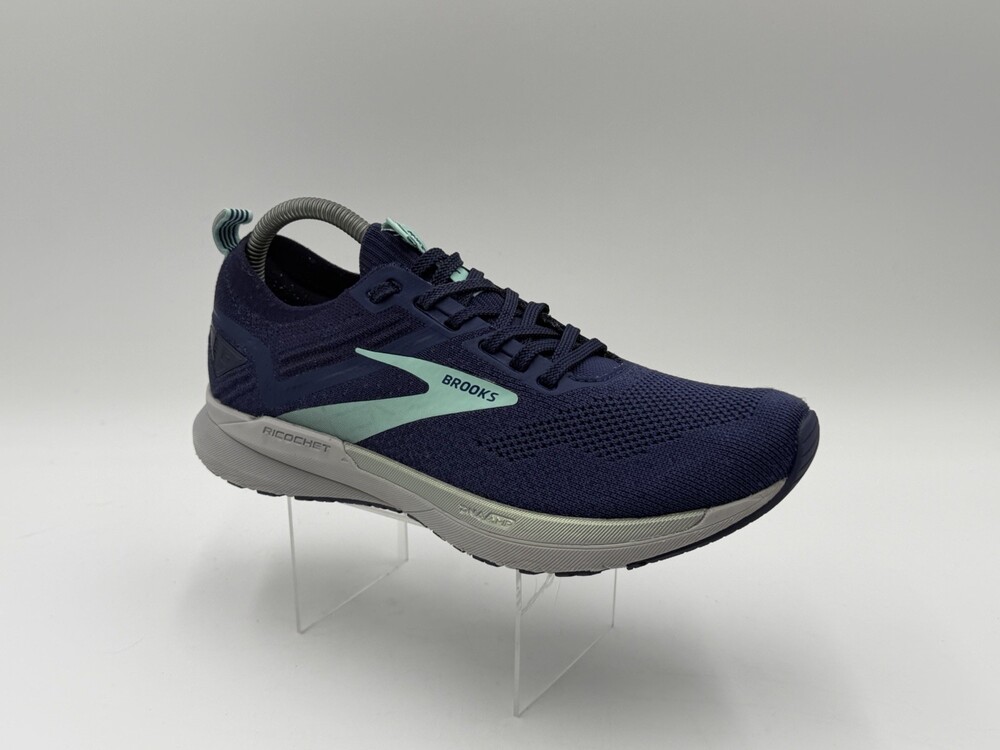 Brooks Ricochet 3 Women’s Size 9B Blue  Running Sneaker Shoes
